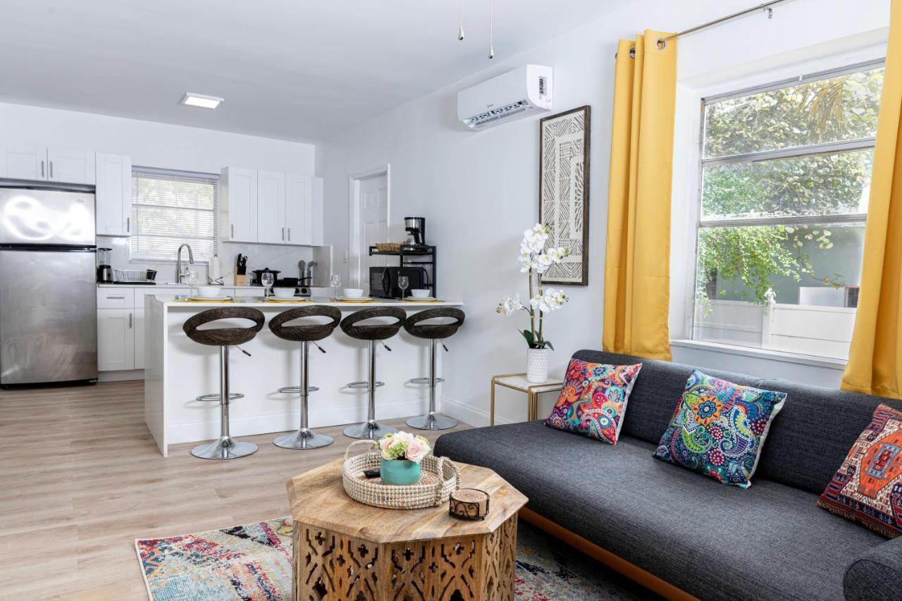 Beautiful Casita With King Bed And Private Patio Close To Calle 8, Mia Airport, Coral Gables Miami Exterior photo
